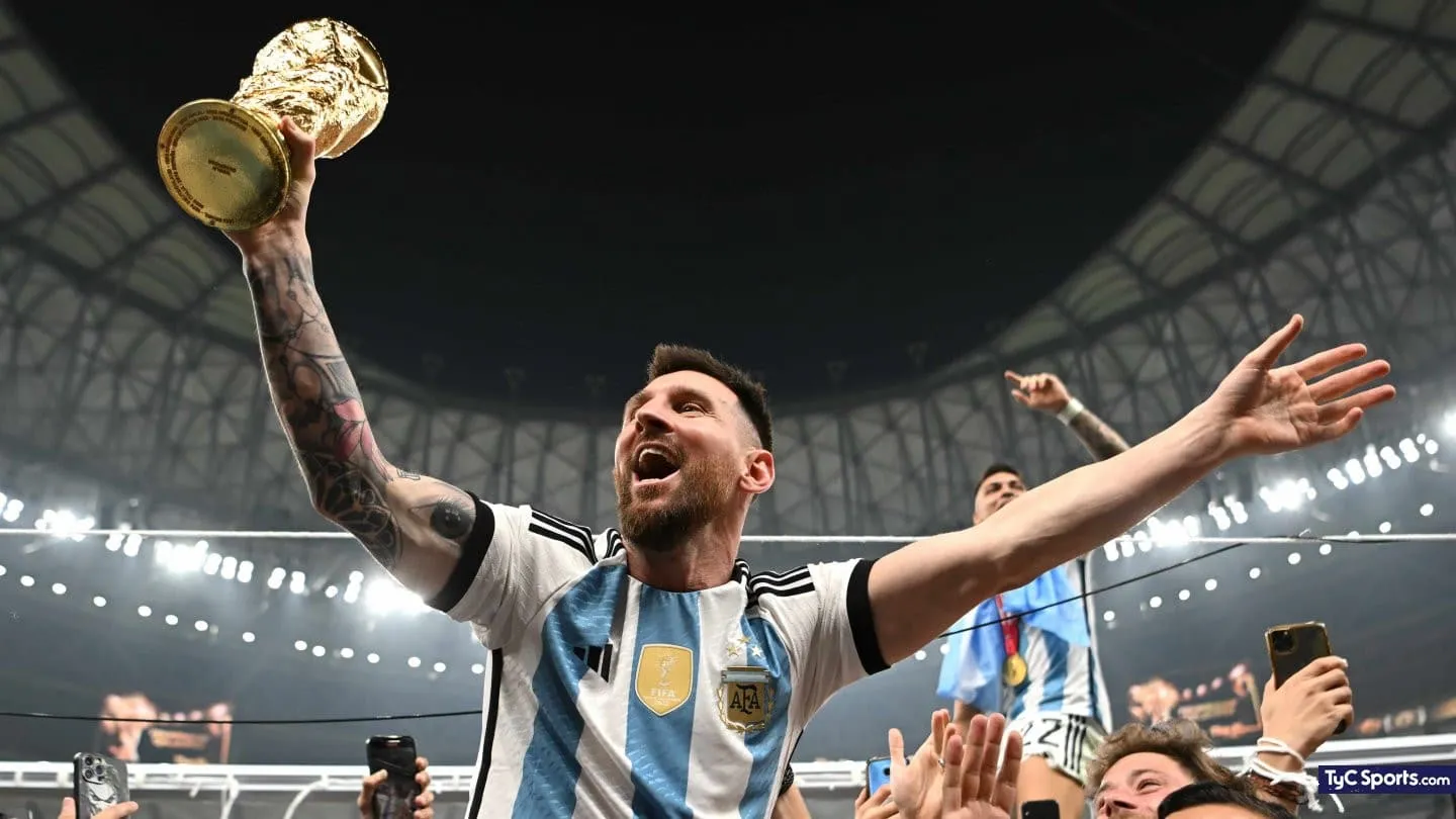 La foto de Lionel Messi con la Copa del Mundo se convierte en la más likeada de Instagram